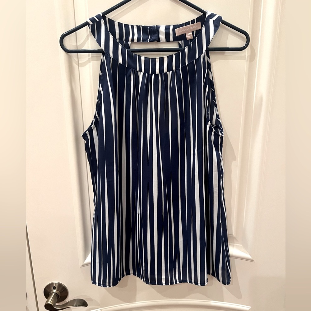 Banana Republic women’s top size 10
